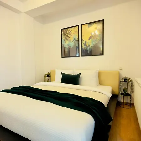 Downtown Delight - Bright 2br Βουκουρέστι